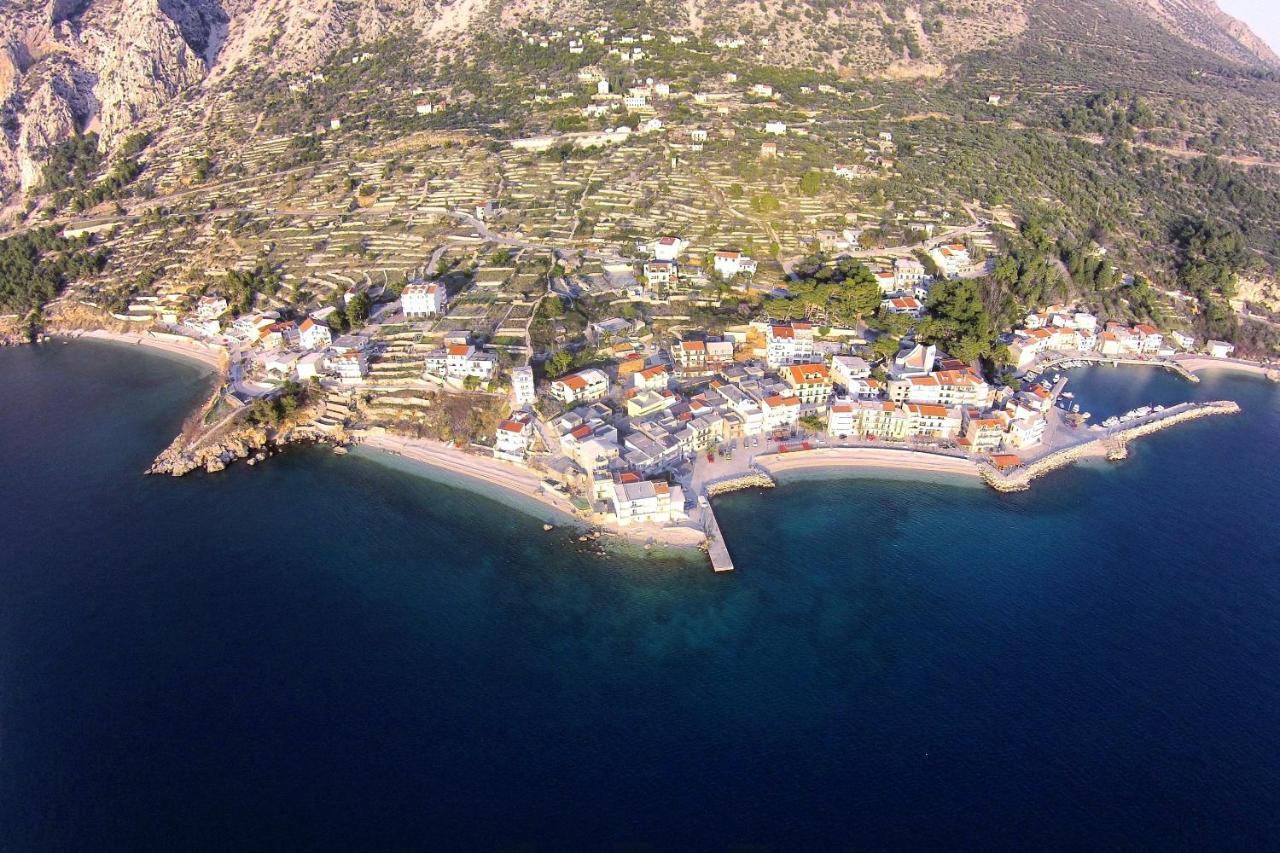 Apartments By The Sea Drasnice, Makarska - 6697 Екстериор снимка