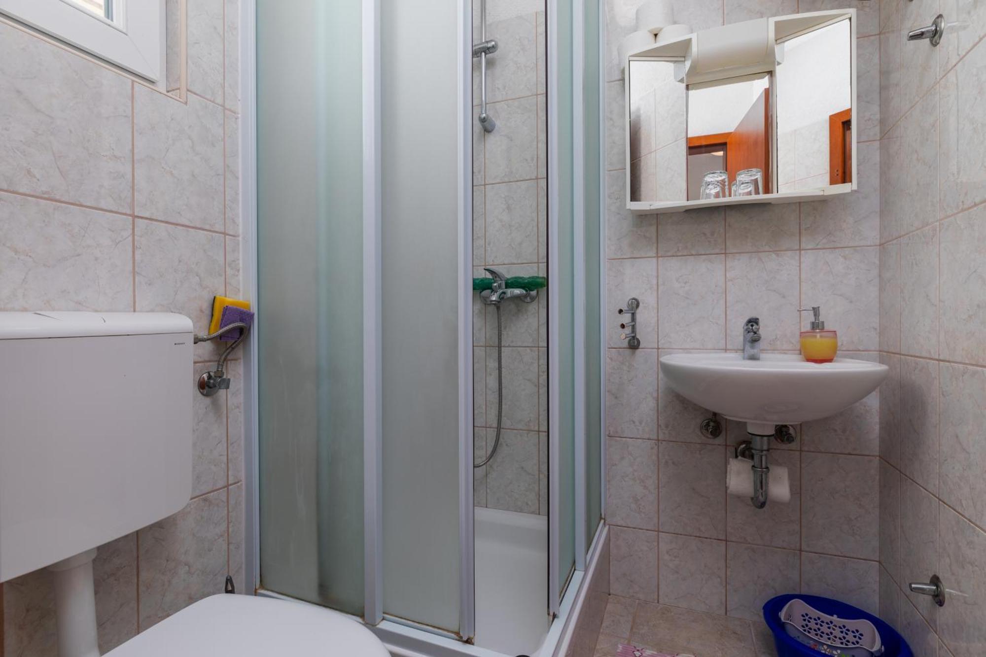 Apartments By The Sea Drasnice, Makarska - 6697 Екстериор снимка